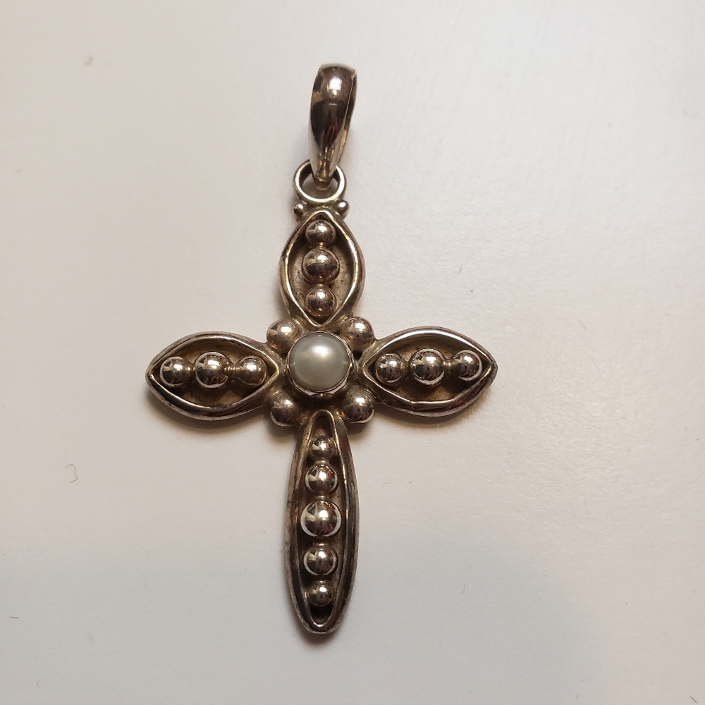 Silpada cross and pearl pendant